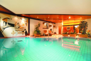 Отель Hotel Tschurtschenthaler, Доббиако